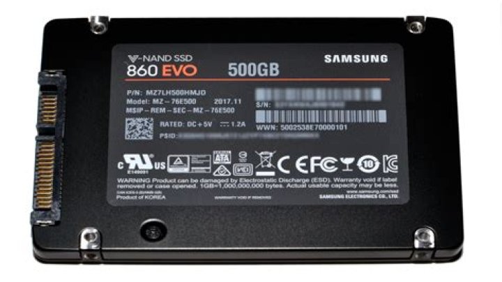 Is Samsung 860 EVO a SATA?