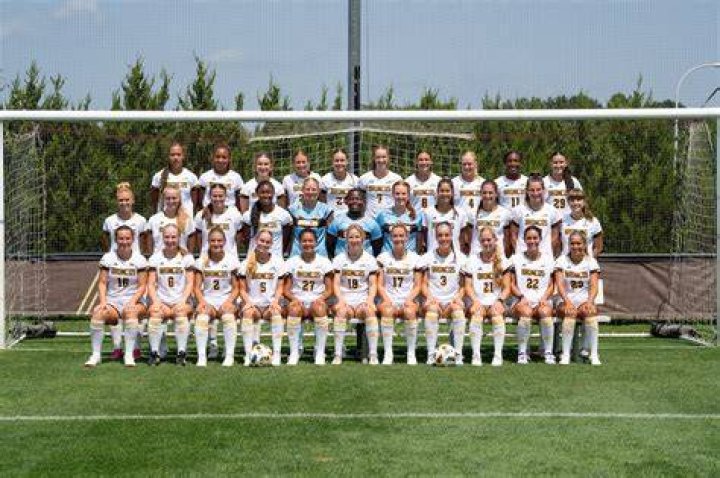 What division is Western Michigan University women's soccer?